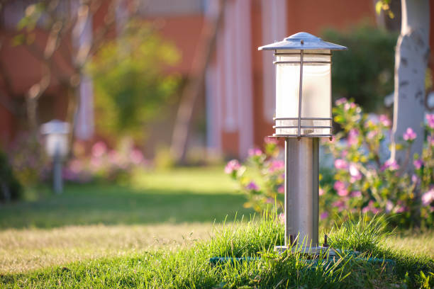 Choosing the right mix of outdoor solar lights